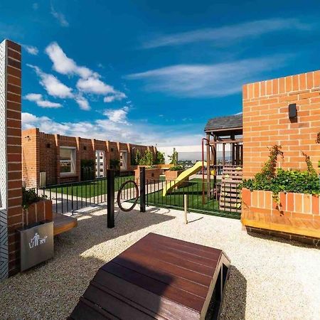Lovely 1 Bedroom Unit With Free Parking Modra Zone 4 Guatemala City Eksteriør bilde