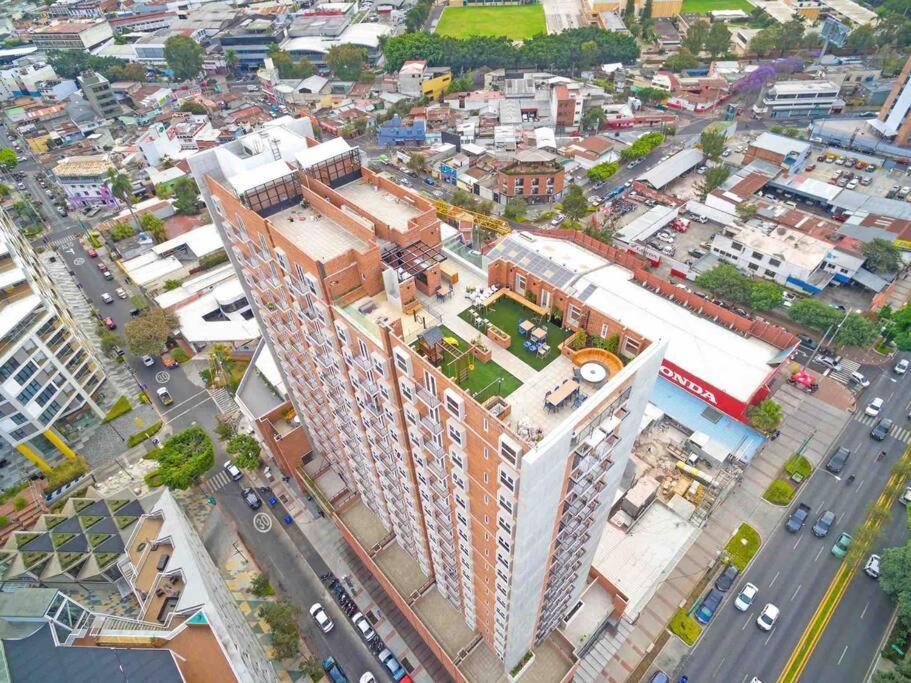 Lovely 1 Bedroom Unit With Free Parking Modra Zone 4 Guatemala City Eksteriør bilde